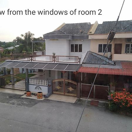 Purple Dream Home Teluk Panglima Garang Pokój zdjęcie